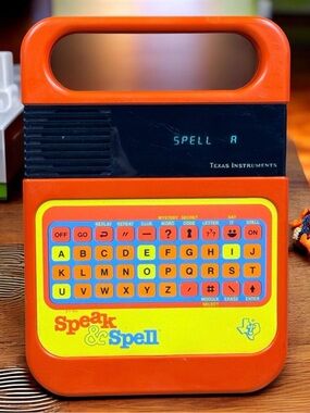 1978 TEXAS INSTRUMENTS Speak & Spell Game